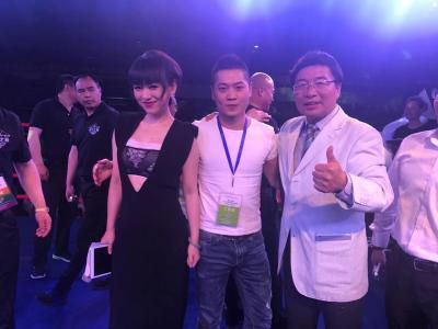 老师扒开腿让我爽了网站